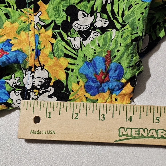 Disney Mickey Mouse Hawaiian Floral Button Down Shirt Mens Large All Over Print - Picture 8 of 8
